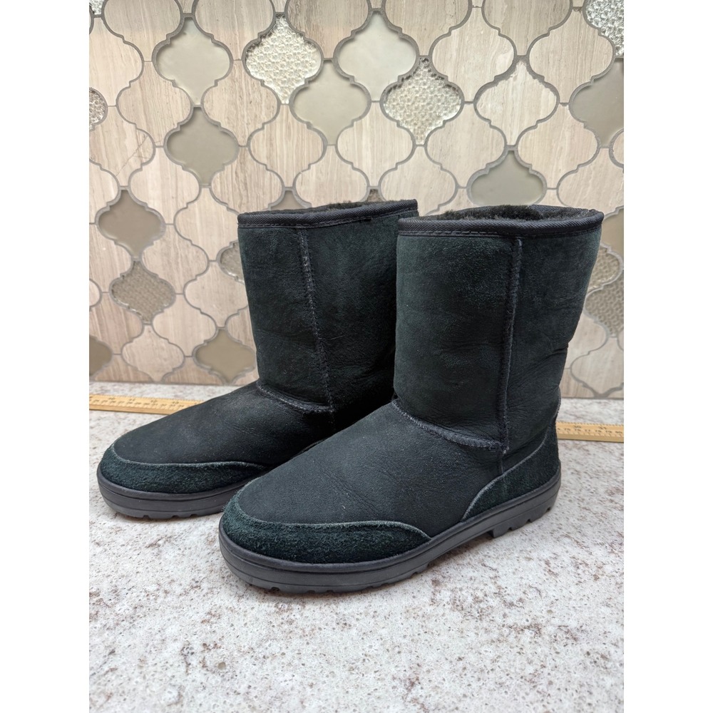 UGG Australia Ultra Short Womens Black Suede Sheepskin Boots 5225 Size 8